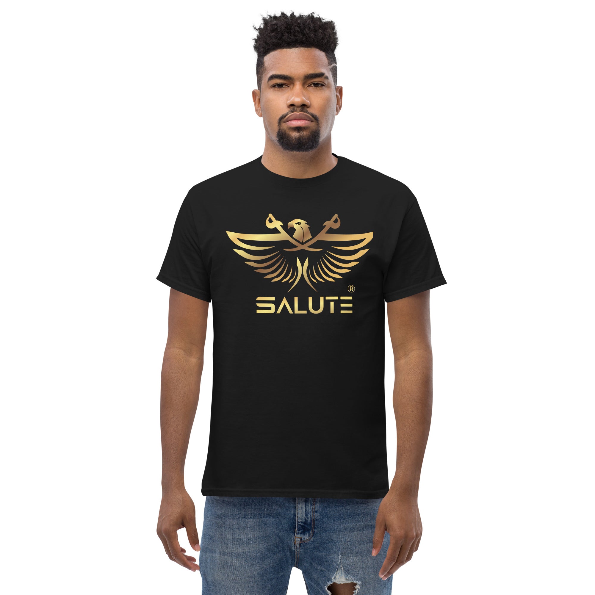 Salute Eagle Graphic T-shirt: Patriotic Apparel for Strength and Style